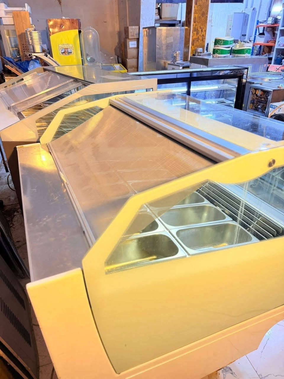 عارضه ايطالي
مديل حديث 

120سم 

12بلانك صغير 8بلانك كبير 

نضيفه جدا

س ترى نكل فيز 

‏السعر والتفاصيل مراسلة الصفحة

‏أو الاتصال على الرقم ***********

‏العنوان البصرة
