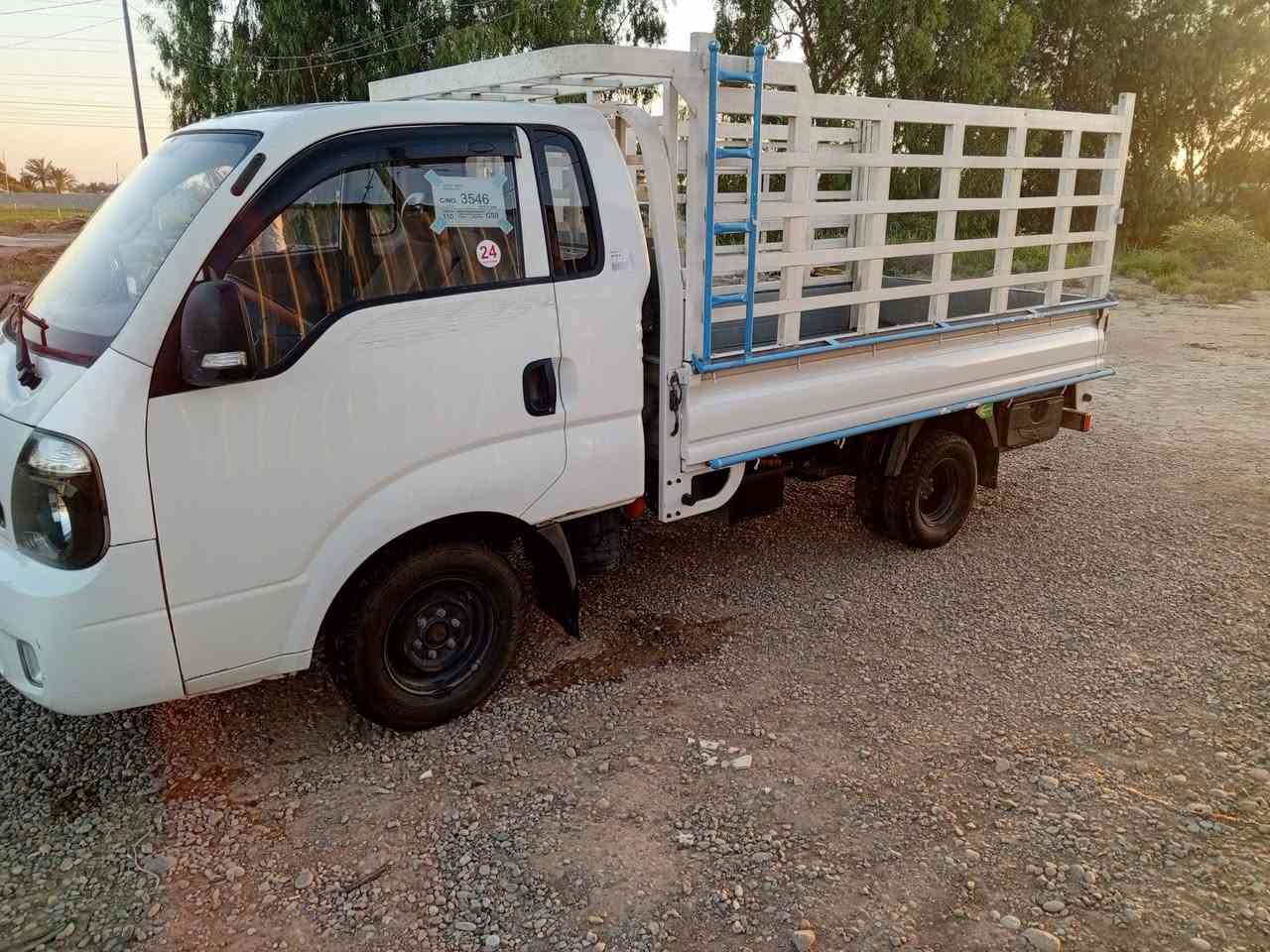 كيه موديل 2019 بيه طخه خفيفه باب الصدر بدون دواخل وصبغ البنيد الباقي مكفوله العنوان كنعان 123 وبيه مجال بسيط ***********
