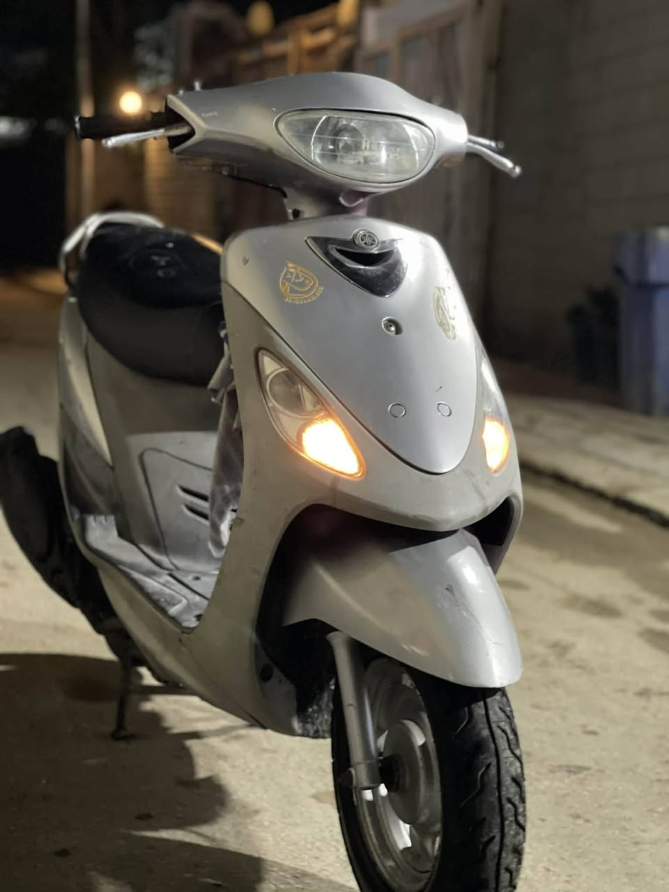 سلام عليكم ماكس منغولي للبيع او مراوس حسب القناعة دراجة خير من الله مكينة بلادية49 لا مفتوحة ولا دخن ولا تنقص دراجة اخت زيرو موديل2006 ختم واحد وية المكينة والكهربائياة كله شغالة.رقم تواصل         *********** سعر 700 وبيه مجال حك جيه كربلاء طويرج
