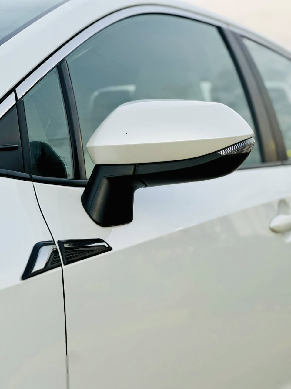 السلام عليكم

للبيع كورلا  2024  (ساز  ) خليجي  بانزين 
 
🚦رقم  سليمانيه بسمي تحويل مباشر ) 

المواصفات…..🖍️
           🧭            ماشيه   25kmالف

  
محرك 1800 بانزين
بصمه + دخول ذكي
 نظام الترحيب عند الاقتراب  
حساس استشعار عند الاقتراب
تبريد قطعتين 
نظام القيادة (سبورت + عادي)
كيجات ديجتل شاشه 
شاشه نفكيشن + كامره خلفيه 
 حساسات امامية+خلفية
مانع نزلاق

 شحن USP واير ليس 📲
اشاير مري 
مري شفط 
حساس اطار + حساس لايت عالي وناصي اوتو + حساس مطر 
تحكم سترين كامل 
 العنوان📍 بغداد 
للستفسار ***********
