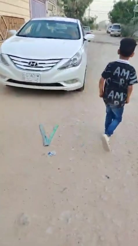 السلام عليكم
سوناتا موديل 2011

رقم بغداد بسمي 

بيع مستعجل

***********
