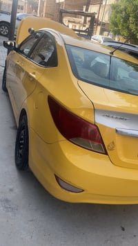 اكسنت لبيع موديل ٢٠١٥خليجي محرك ١٦٠٠ تحكم ستيرن جهتين شاشه استمال شخصي...