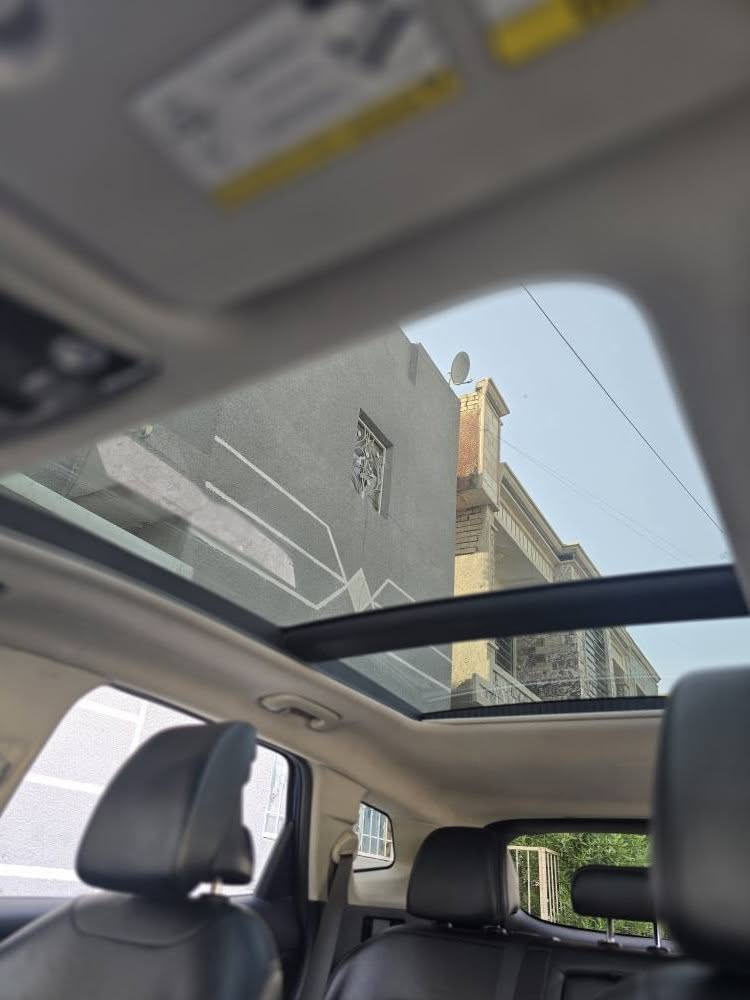 سبورتج امريكي موديل 2023 حادث باب الصدر صبغ مثل ماموضح بالصور فول مواصفات برستيج شنو الي بالك ليها مواصفات رقم اربيل تريد وكاله او تحويل وتروهم مراوس بسيارة اقل
*********** بغداد, العراق
