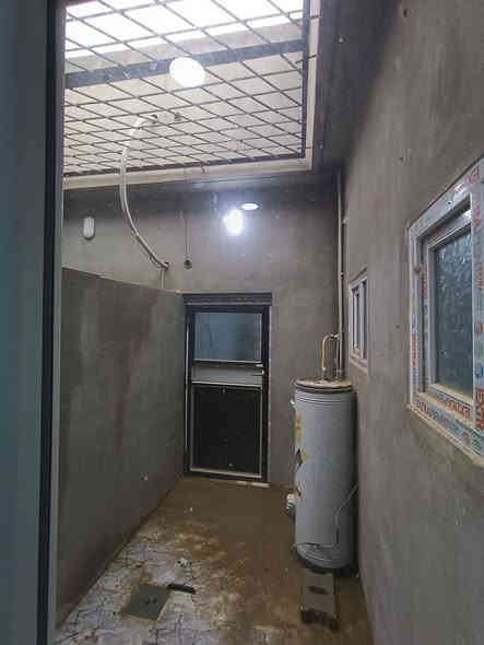 🔥دارين  للبيـع طابو صرف المساحة 200م بناء حديث 
المساحة الدار 100م طابق ونص يحتوي على   2غرف نوم وهول ومطبخ واستقبال وصحيات 2 درج خارجي وكراج سيارة
🏘️🏘️ مع  وارد شهري للدار 600الف شهريٱ

الموقع كركوك حي العسكري قرب مدرسة بغدا كول او خلف صيدلية كردستان 
💥السعر 165مليون وبي مجال 
للاتصال***********٩
           ***********
مرجعة مكتب الصالح للعقار كركوك حي النصر شارع الوسط
