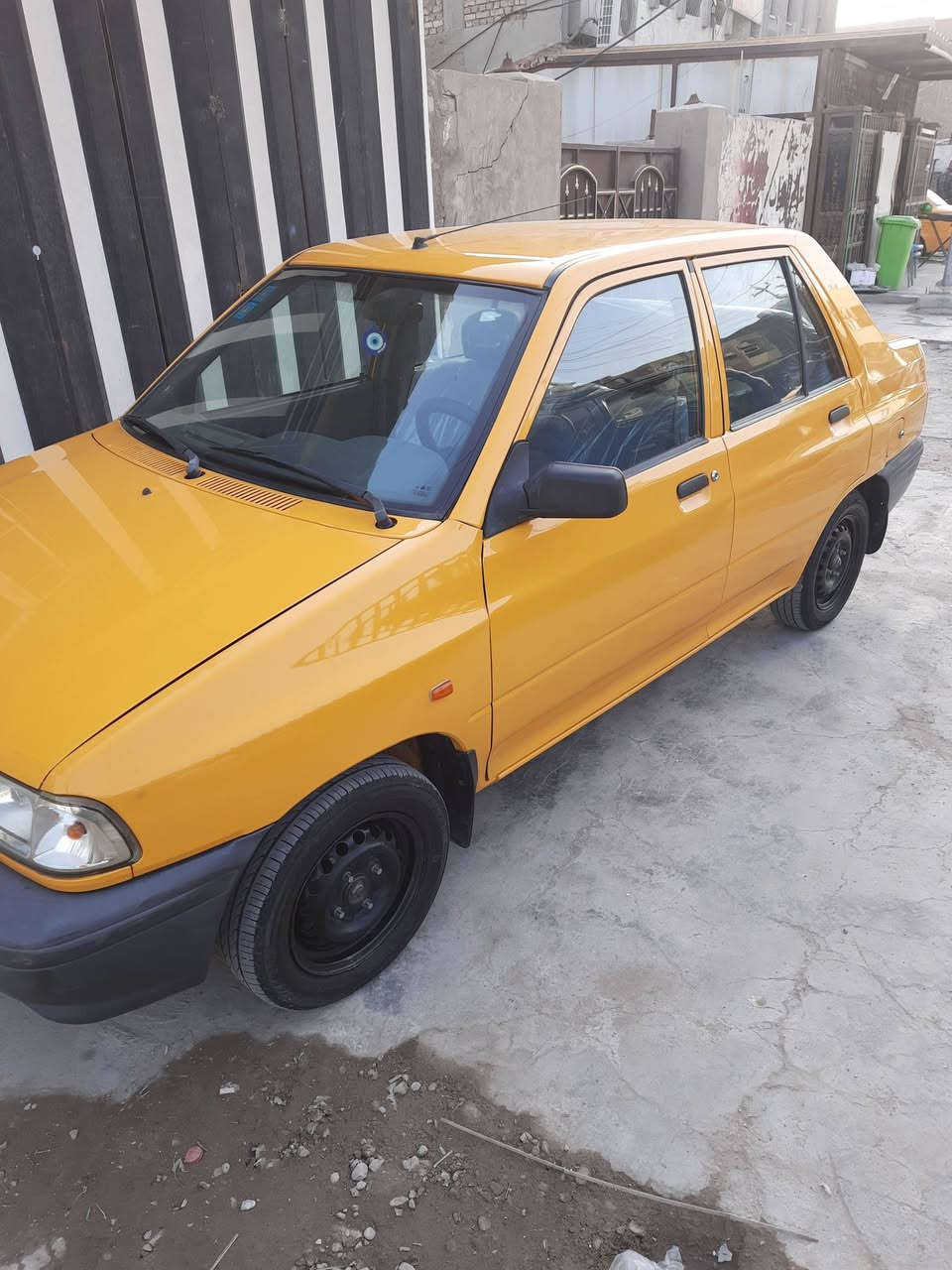 سلام عليكم سيابة مديل ٢٤ سيارة بسمي مصفرة هئية وغرامات سيارة جهازة تخم تاير كير مكينة بيه جمالغ صبغ شوية  باب سايق منظومة غاز مدوشمة كاملو مكاني بغداد جديدة ***********
