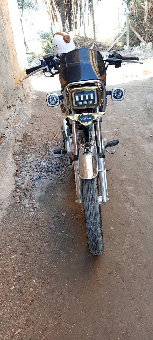 سلام عليكم دراجة نوع تايكر موديل 2025 دراجه نضيفه بمعنى الكلمه ماشيه شي قليل 
مابيه نقص برغي اوراق اصولي مو ستنساخ  
مكان بابل حله سعر 800 وبيه مجال ***********
