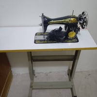 مكينة خياطة • نضيفه • حي جامعة
