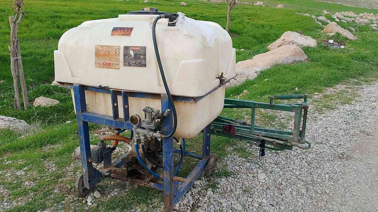 ئەم دەرمان ڕێژە بۆ فرۆشتن باڵەکانی بێ شکاویە بەشەرتە                           ***********شوێن عەربەت سعری  350 هەزار
