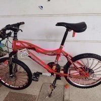 بايسكل أطفال • مقاس ٢٠ • تحتاج تصليح