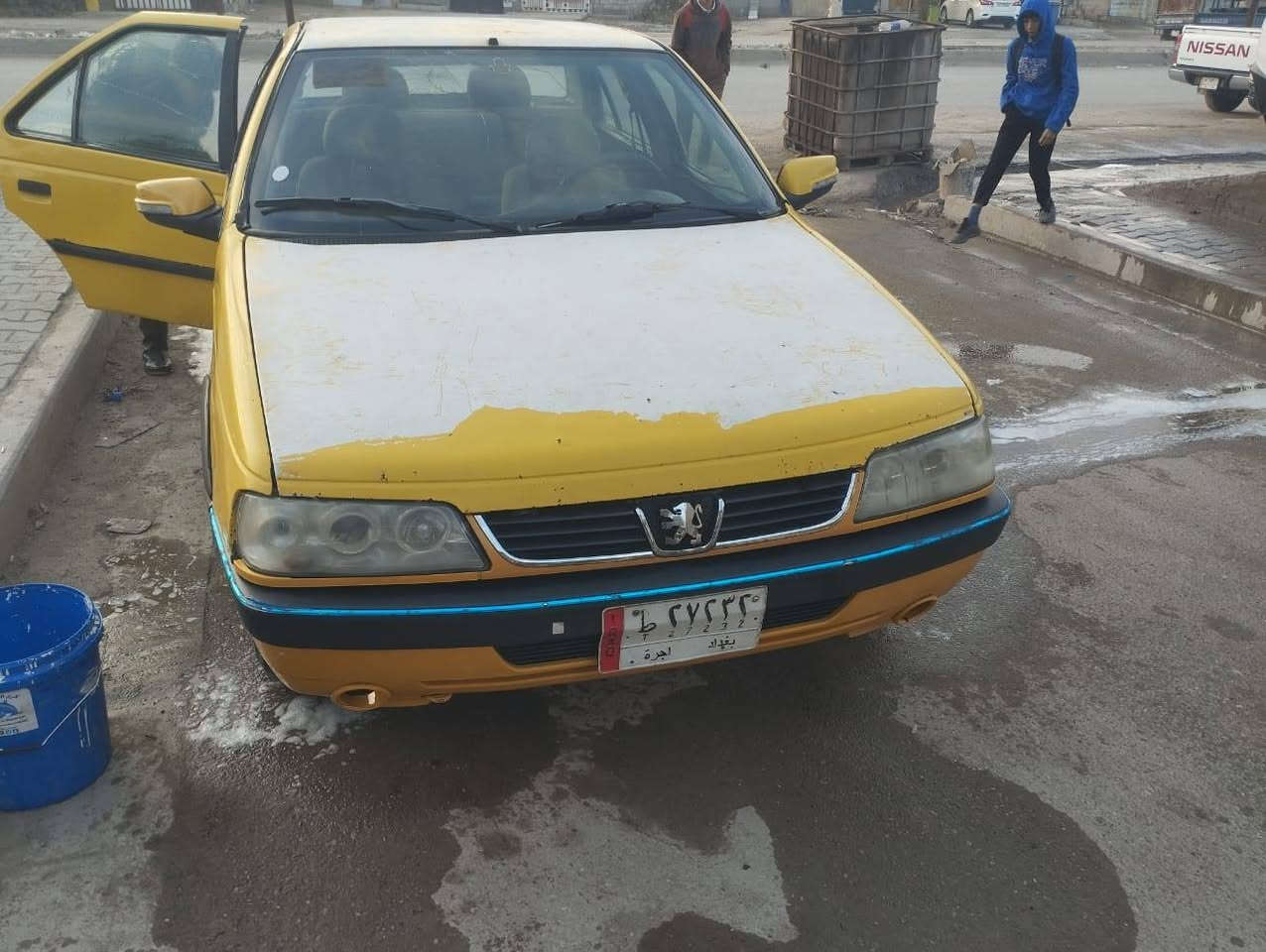 سلا عليكم بيجو روئ للبيع موديل 9 مصفره هيئه وغرامات السعر 17وبيهة مجال للطيبين مكان بغداد الزعفرانيه ***********
