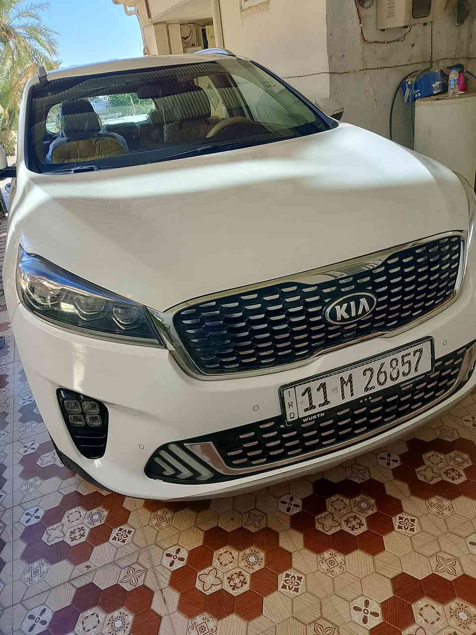 سورنتو20خليجي 6سلندر رقم بغداد مشروع وطني سنوية30 رقم جديد بيه صبغ ربع البنيد وربع الجاملغ الامامي جهة السائق  شرط الفحص ماشية 64 السعر240. ***********.   ديالى المقدادية
