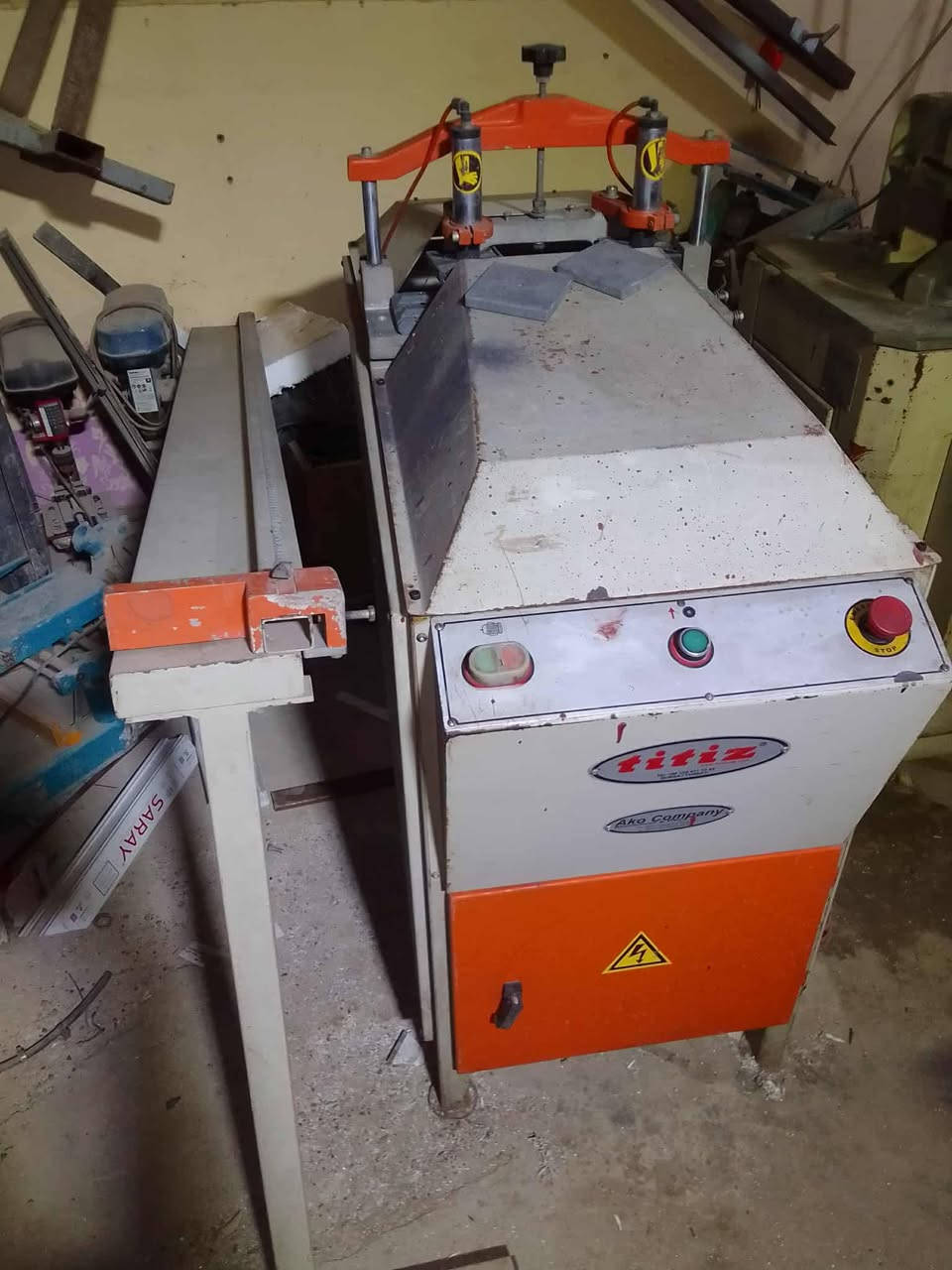 السلام عليكم.. صلاح الحداد لبيع وشراء مكائن الالمنيوم المستعمله *********** ديالى  بعقوبة
