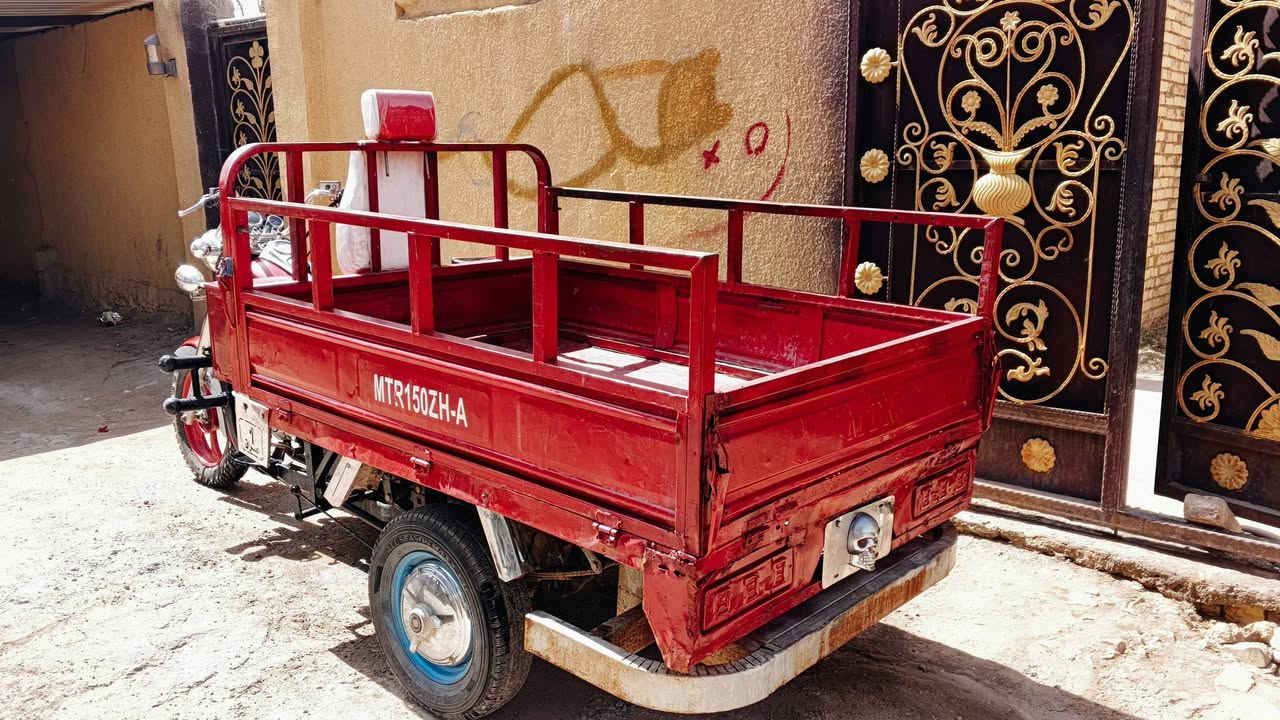 امتيار موديل 13 أوراق اصولي.  950 وبيه مجال قليل.   ستوته كامله من كلشي غراضه بل جيس  محرك  فول نضافه.  بس  لحيم بل ركبه قليل شراي. تعال مو شراي لاتدخل خاص شلع اسمعك كلمه. مو حلوه.   المكان. الدوانيه الحمزه الشرقي.


**إذا كنت صاحب هذا الإعلان وتريد حذفه لأي سبب، رجاءا أرسل رسالة إلى الدعم الفني**