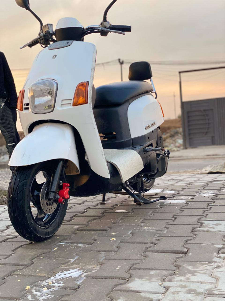 دراجة بوليس البيع دراجة  كلشي ما بيهه نقيص كلشي شغال الاستفسار خاص المكان الحسينية  مال الراشديه والسعر 700 وبيهه مجال  *********** هاذا  الرقم متواجد فيس واتساب
