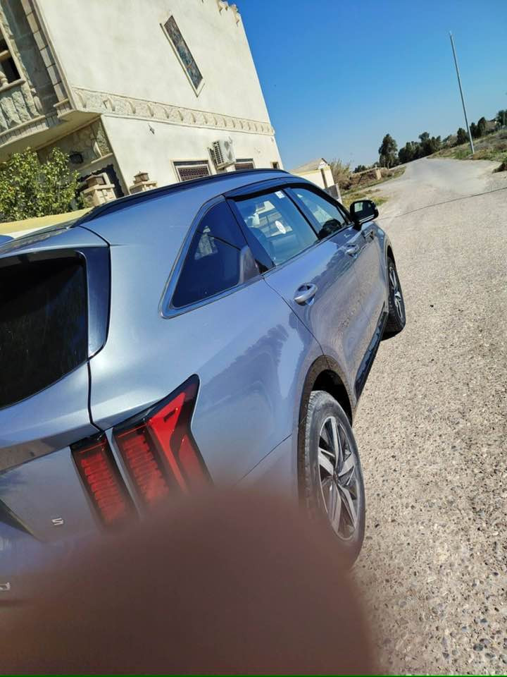 للبيع
سورنتو 
رقم بغداد دولي تحويل مباشر 
موديل 2021 أمريكي 
محرك 4 جي دي 
ضرر بنيد فقط 
محرك كير شرط 
تخم تاير جديد 
صدر امامي خلفي جديد
كهربائيات كلها شغاله 
تبريد ثلج تدفئه نار 
السياره جديده بمعنى الكلمه آحلا من آلصور مكان السيآره تكريت الأستفسار آتصل ع صاحبها 
***********
