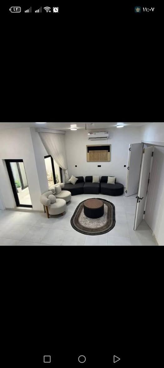 السلام عليكم بيت في مجمع ابو تراب مربع الذهبي 200متر سند حر جاهز لسكن  طابق واحد خدمات كامله شارع 12مقابيل شارع 30 ولتفاصيل اكثر الاتصال على الرقم ***********
