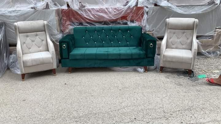 موديل تركي شغل عراقي درجة أولى  
بسعر 550الف 
 10,مقاعد 5قطع قنفتين ثلاثية وقنفة ثنائي  وكرسين  مع كوشات هدية  
مواصفات العمل خشب  الروسي والاسفنج مميز درجة أولى  قماش تركي  وتر بروف 
 توصيل مجانا بغداد محافظات 50


**إذا كنت صاحب هذا الإعلان وتريد حذفه لأي سبب، رجاءا أرسل رسالة إلى الدعم الفني**