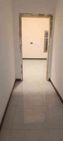 #اسعد_الله_اوقاتكم_بكل_خير⁉️👋🏼

دار سكن للبيع بناء 2025

#المساحه 125متر
#جنس_العقار :: طابو ملك صرف تحويل بسم المشتري

#العنوان :: البصره أبي الخصيب شارع المحكمه

#يحتوي البيت على 4غرف منام كبار
و ديوان
و مطبخ و صاله
و مناور عدد 2
و صحيات داخلي وخارجي  و كراج سياره

#البيت جاهز من كلشي 
كامل من مقطوره و كيزر و ماطور
جيب اثاثك و اكعد
و الف عافيه الي ياخذه

جميع الخدمات متوفره ماء كهرباء  
#السعر (( 140 مليون وبي مجال 
#للاستفسار الاتصال على الهاتف 📳📞
📳 )📳***********
