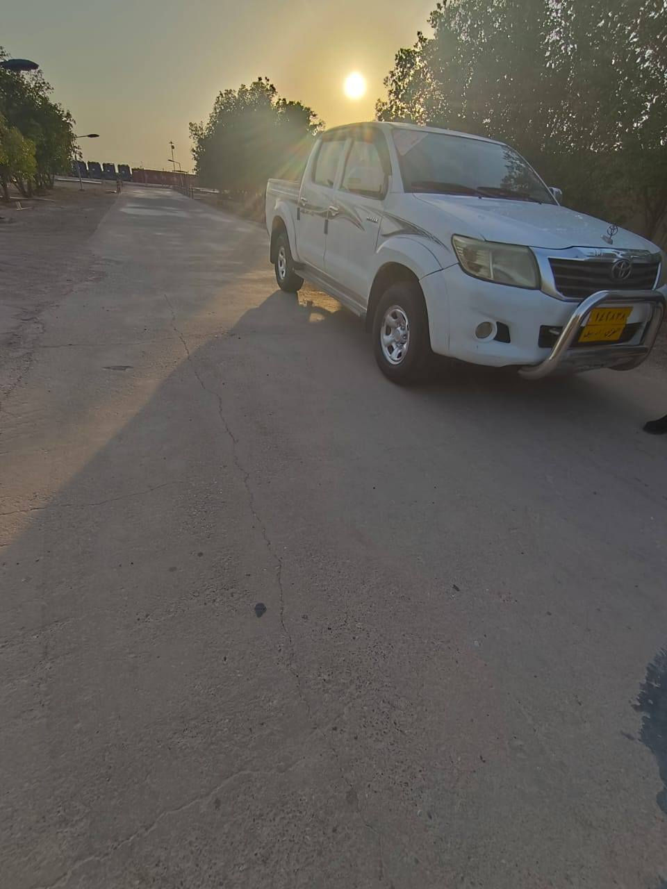 السلام عليكم فورويل كاز 2013
رقم ربيل سنويه صاقطه 
كير محرك مكفولات 
بيهه بارد باب السكن السعر (165/ 
مكان ميسان ‏‪0772 210 8272‬‏
اثير ‏‪0781 807 2308‬‏
