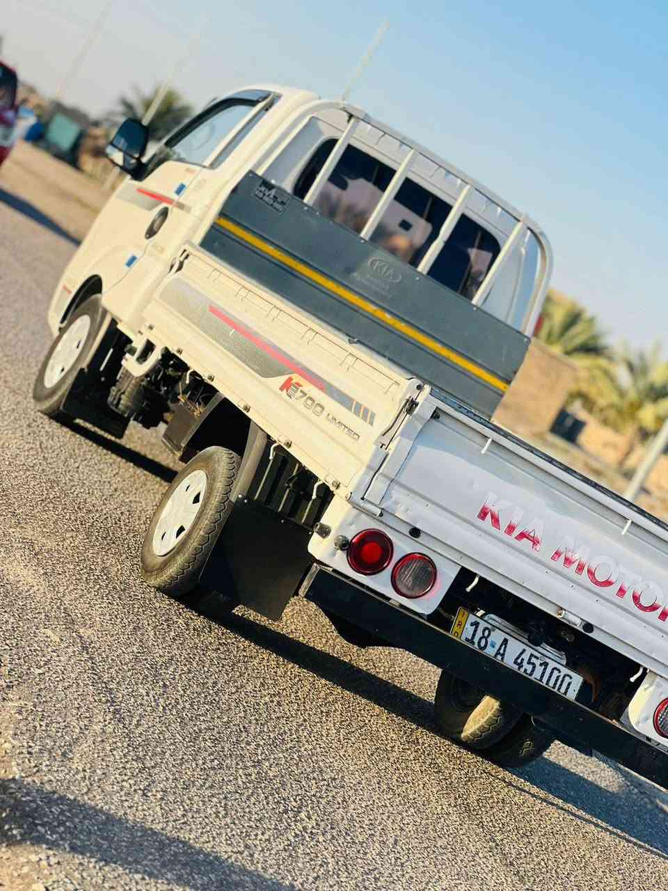 السلام عليكم  البيع كيه حمل موديل 2017 رقم بابل نكليزي سنويه 30 كفاله عامه شرط تحويل  سياره جديده بمعنه الكلمه *********** ///// ***********
