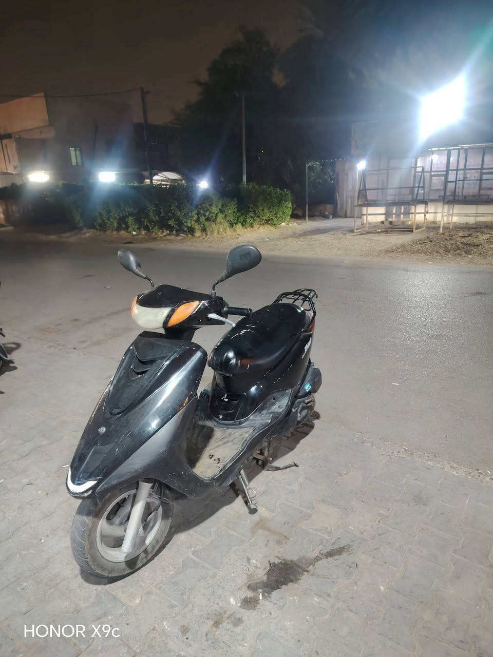 دراجة البيع حلوة مكينة ناعمة ما مفتوحة ابد سعر 750رقمي ***********
