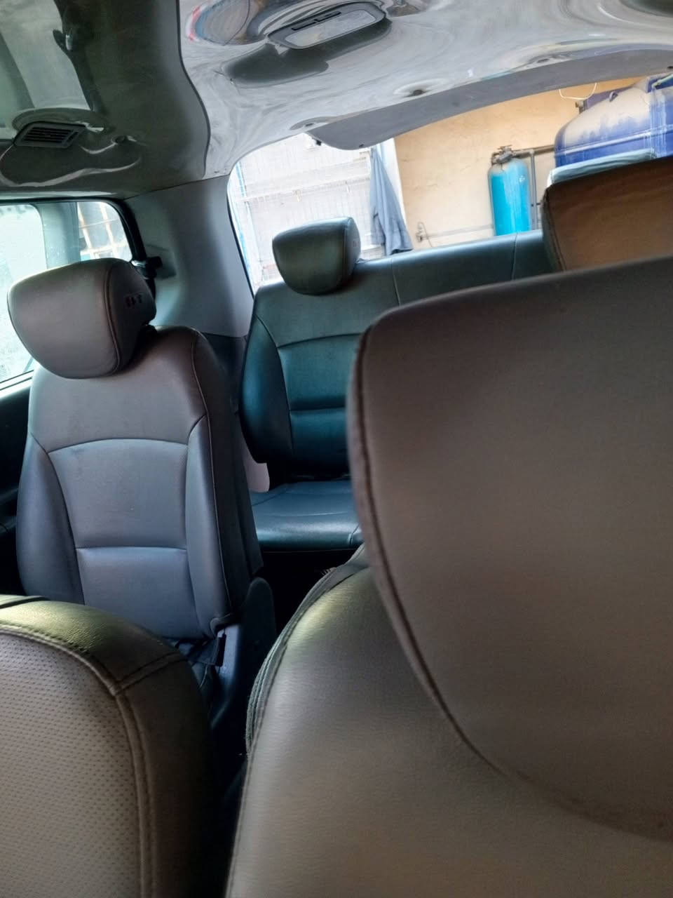 2016 معلايه 18 للبيع سياره بأسمي مكفوله بس باب السايق من كوريا الشراي يتصل على هذا الرقم ***********
