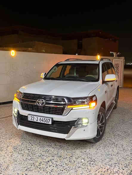 السلام عليكم 
لاندكروز 2018 ديزل 
السياره كفاله عامه من كلشي 
ماشيه 180كم 
داخل بيجي 
وبيها بعد هواي مواصفات 
سياره كاز
475$  
هـ***********
