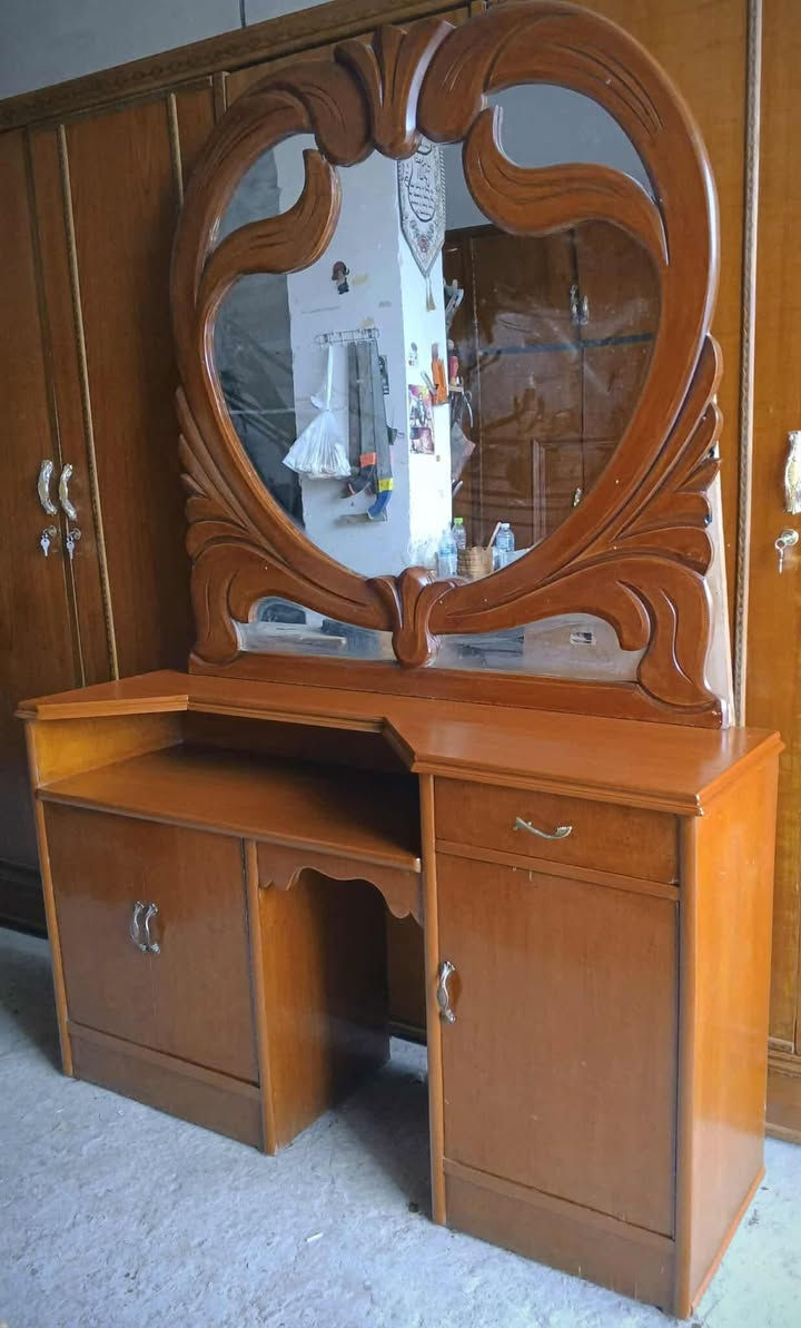 متوفر مستخدم نظيف كنتور ابو4 صاج عواقي ب 225 والميز مرايا 60 صاج عراقي  بغداد شعلة توصيل بغداد فقط بكروة اسعار ثابتة وشراي فقط يحجز


**إذا كنت صاحب هذا الإعلان وتريد حذفه لأي سبب، رجاءا أرسل رسالة إلى الدعم الفني**