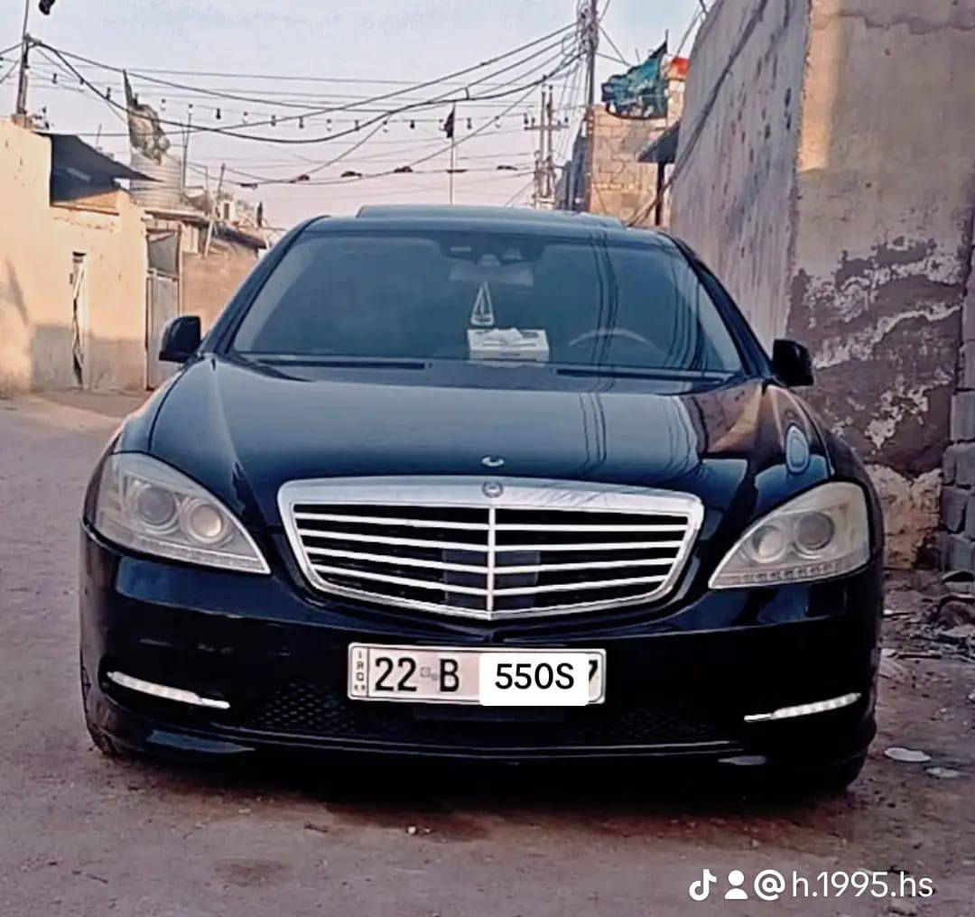 السلام عليكم مارسدس مديل 2012 اس جي كلاص مكينه 8 استندر ادوات حاويه السعر شده الاتصال على الرقم ***********
