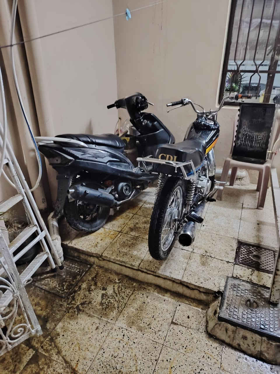 للبيع تايكر 19السعر 250 ***********
