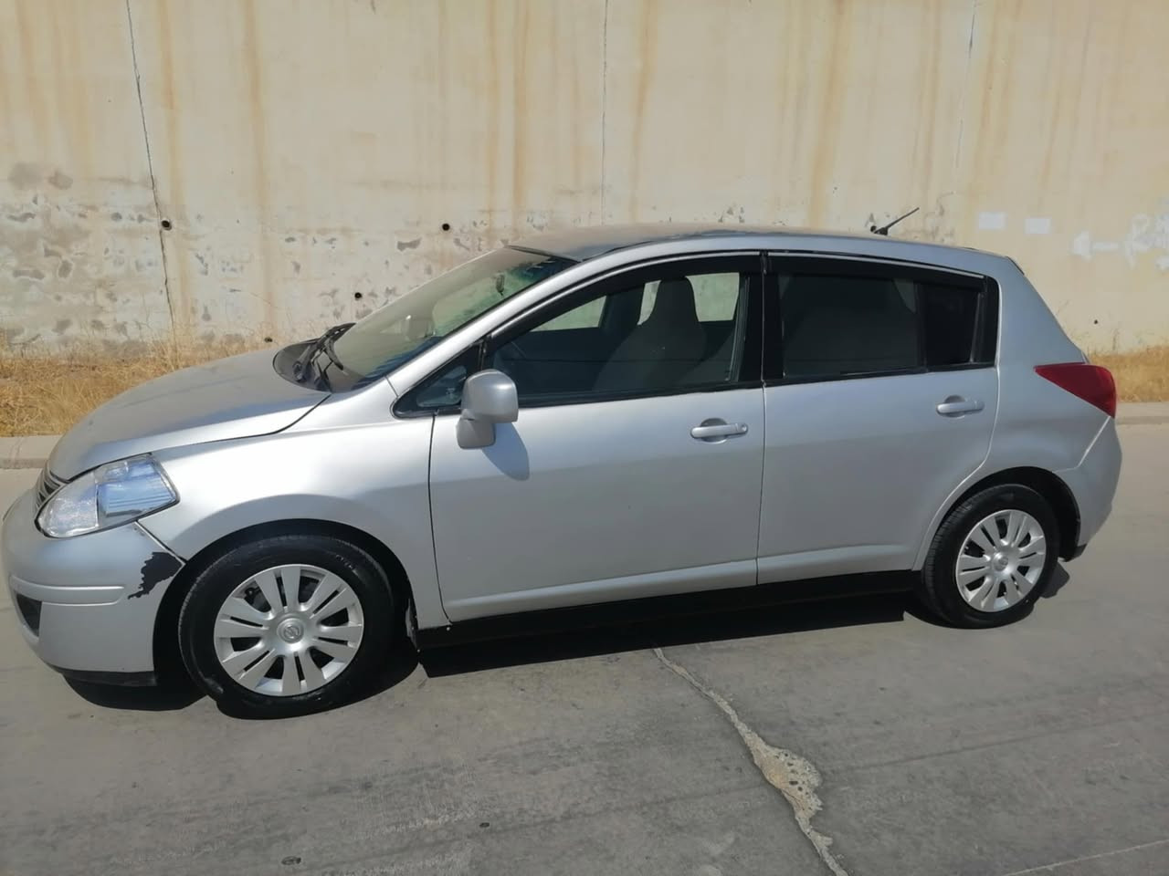 تیدا مۆدێل 2008 کۆدی بۆ کراوە سەیارەکە مووسە بە شەرتی گێڕ و مەکینەو تەقەوڕەقە تەبرید ساردوو گەرم بە شەرت سعری 45گەڵاومعامەلە *********** ***********
