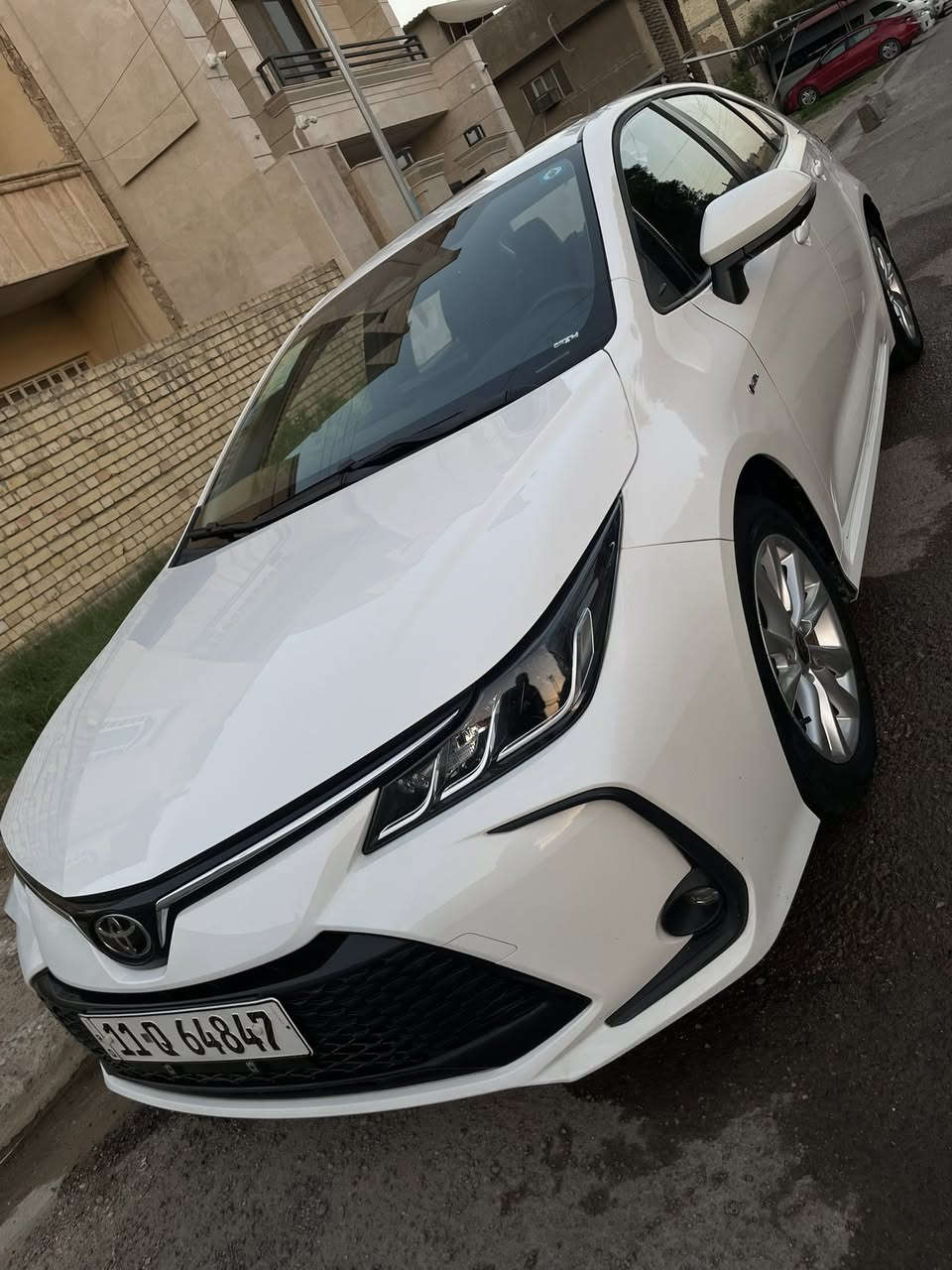 السلام وعليكم
للبيع كورلا هايبرد موديل 2024
ماشيه 24 سياره فول موصفات عدا الكرسي الكهرباء
سياره مكفوله من الصبغ والتبديل فقط بيهه مكانين 
بارد سياره كلش نظيفه وجديده سعرهه 144 وبيهه مجال كلش بسيط مكاني بغداد شارع فلسطين للاستفسار اكثر ***********
