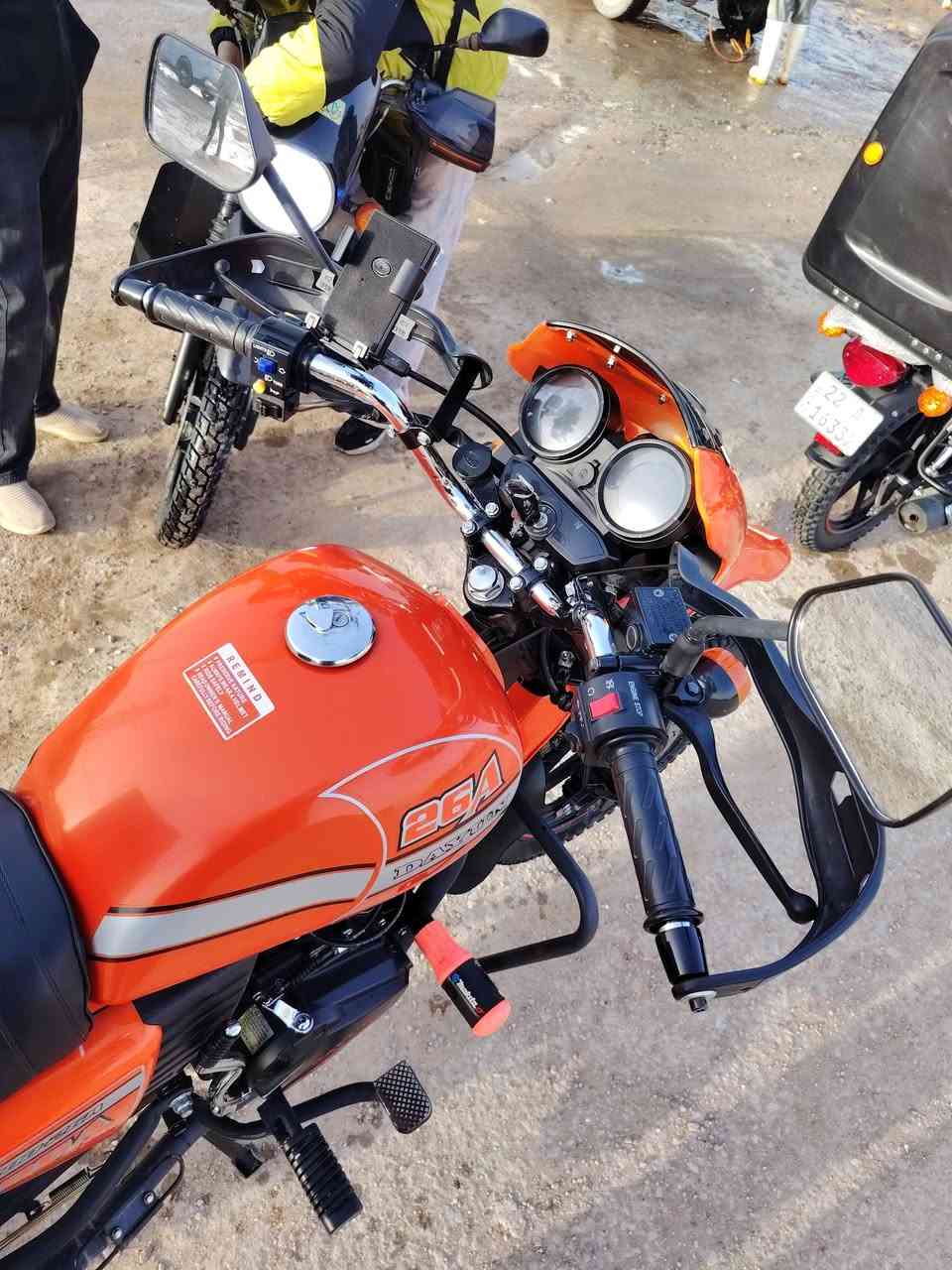 سلام عليكم دراجه دايوان موديل 2025دراجه نضيفه مثل ماا موضح رقم وسنويه أربيل باسمي تريدوكاله تريد مداور عله صاحب شركه الف ماا تتفع دراجه مكانه ديوانيه المركز وكيله محمد ابن جرد سعره مليونين 250وبيه مجال بسيط تجي تفحص وين ماا جان مشتغل دلفري بيه شهر واحد دشبول اكتروني لايتات لد رقمي ***********
