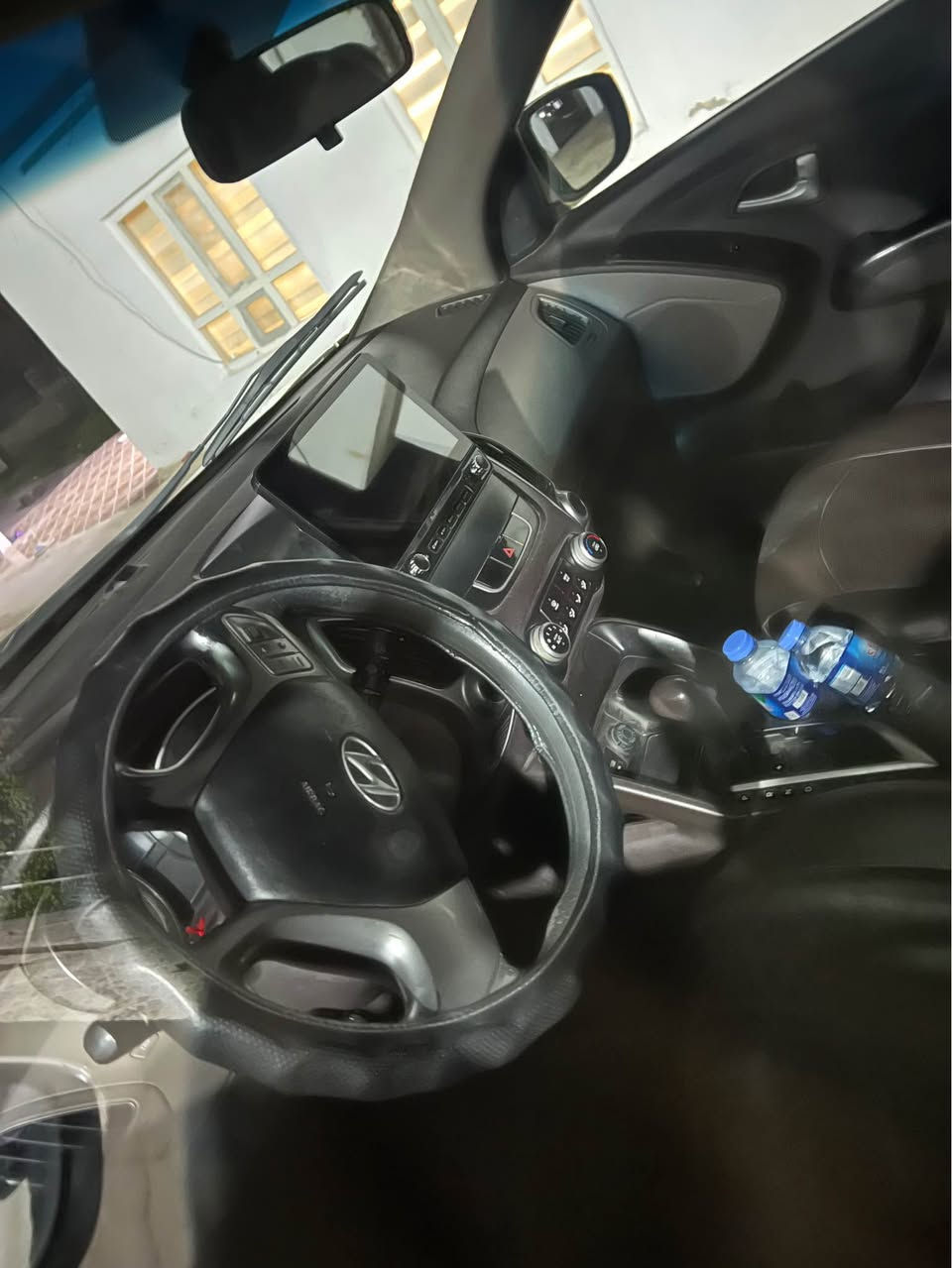 (***********)
هوندا تكسون ٢٠١١
تني  سي بارجه سبوخ بي داخلي
كير مكينه شه رت 
تحويل وكاله شه رت
*********** أربيل, العراق
