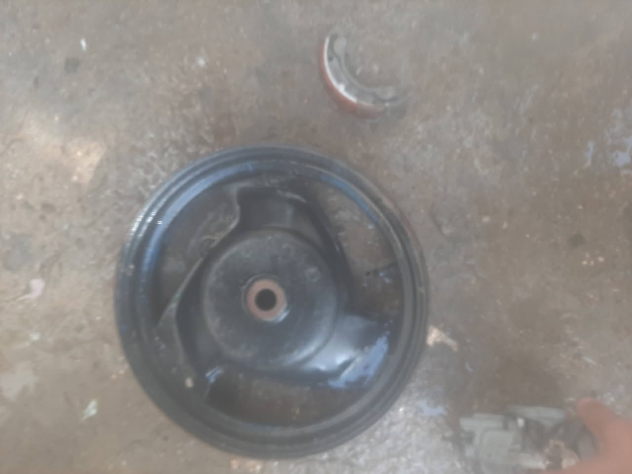 السلام عليكم دراجه فراشه كوم حديد للبيع قيم وخذ مكاني بغداد الدوره ابو دشير رقمي***********او مراوس وانطي فرق
