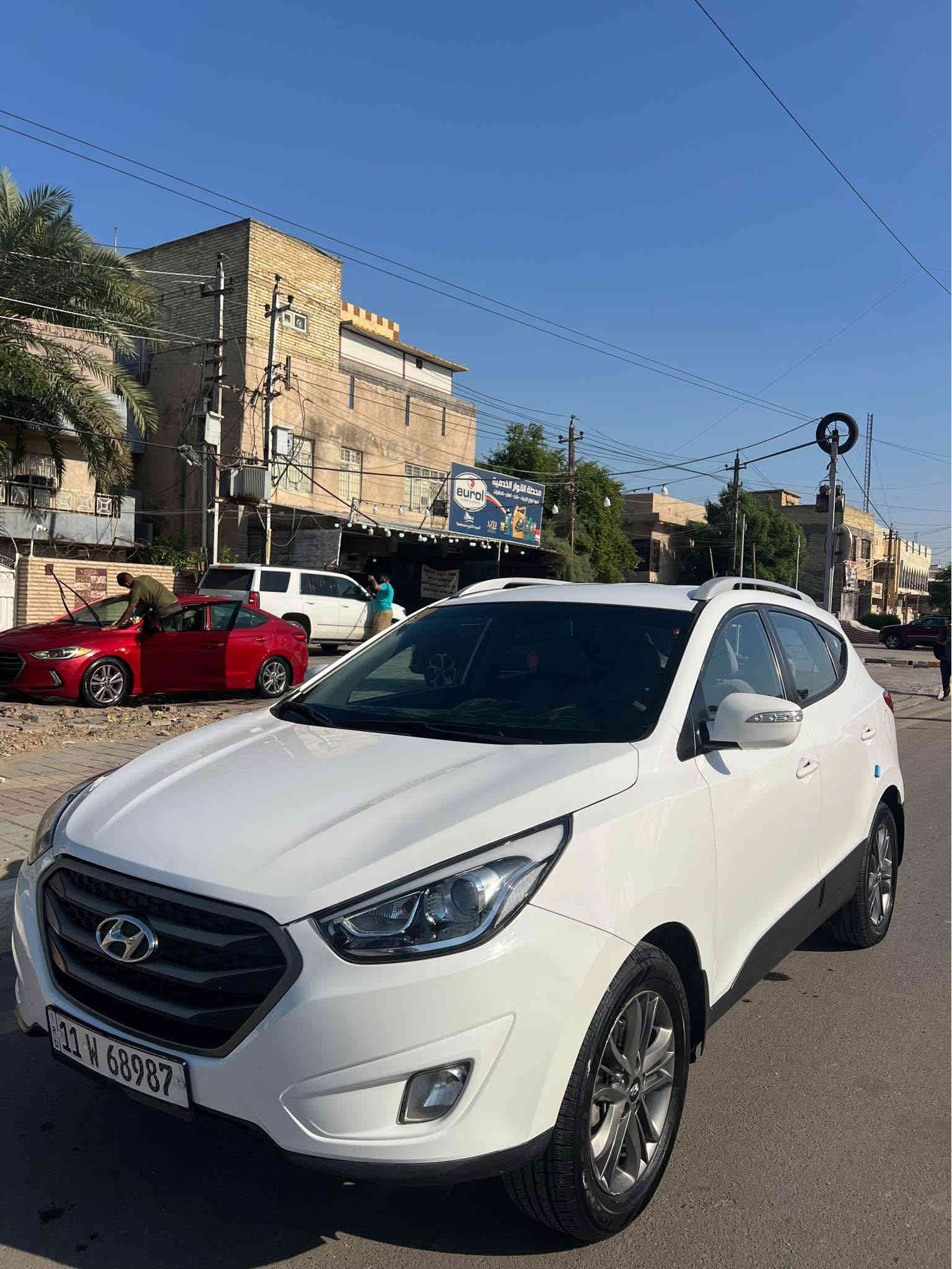 توكسان 2015 خليجي ماشيه 127
بيها صبغ شبر بلبنيد الباقي مكفول لا صبغ ولاتبديل السياره بدون اي نقص وجاهزه رقم بغداد بأسمي سعرها 155 مكاني بغداد حي القاهرة او شارع فلسطين *********** بغداد
