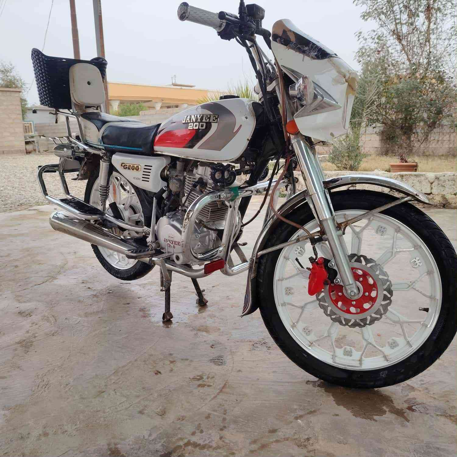 السلام عليكم موطور للبيع جني ابو الكله موديل 24 السعر750 اوبي مجال الاستفسار عل رقم ***********
