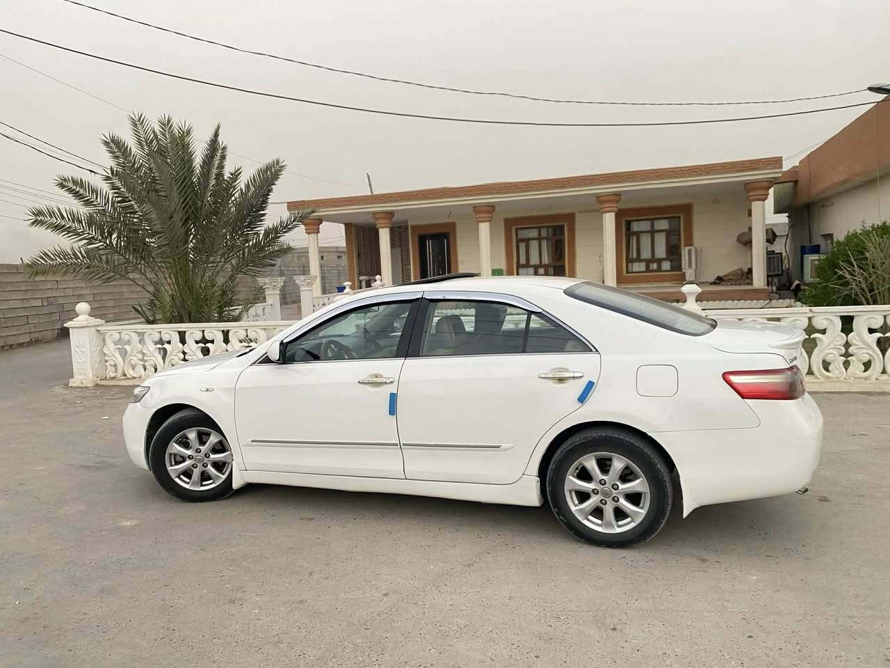 السلام عليكم للبيع كامري 2008 خليجي ( GLX ) اعلئ فئه رقم بغداد انگليزي  تحويل ثاني يوم المحرك 2400 المرغوب السياره فول 
سعر 107مجال. بسيط 
للاستفسار اتصل 
***********
