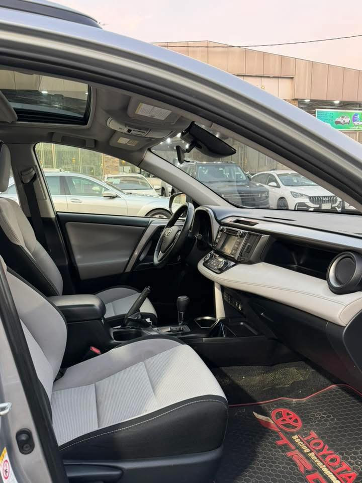 2018
XLE
وارد امريكي (صور الحادث والسونار ب المنشور)

🖱️بصمة
🖱️فتحة 
🖱️محرك 2500 بانزين
4WD🖱️
🖱️رادار امامي
🖱️رادار جانبي
🖱️تدفئة ب الكشن
🖱️باب خلفي كهرباء

🟩السعر  ١٦٧ ورقة وبيها مجال بسيط 
للاستفسار 📞
***********
***********
