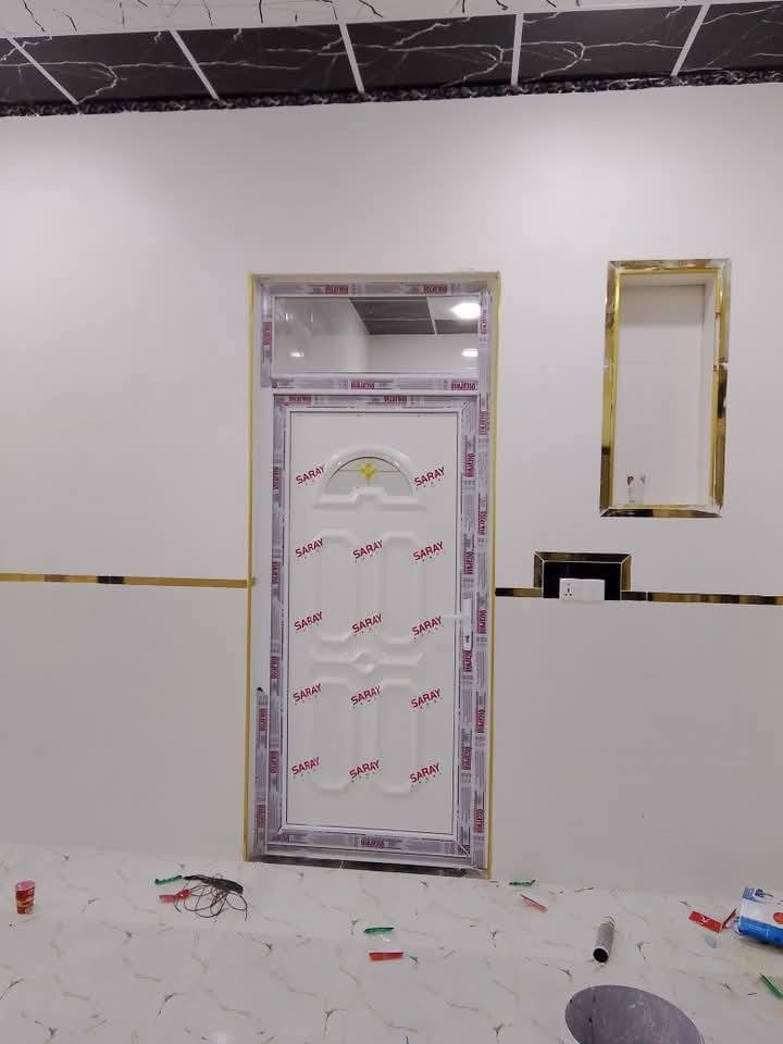 🌟 عروض مميزة من معمل الإبداع الهندسي! 🌟

🔍 هل تبحث عن أفضل الأسعار للألمنيوم السلايت والشبابيك البلاستيك؟ لا تفوت الفرصة! لدينا أفضل العروض التي تلبي احتياجاتك!

✨ تخفيضات خاصة لجميع العملاء! ✨

🥇 أسعار مميزة وجودة عالية:

- الألمنيوم سلايت تركي:  
  - 3 خطوط عرض المقطع 7.5 سم: 45 دولار فقط للمتر!  
  - 3 خطوط عرض المقطع 9.5 سم: 55 دولار فقط للمتر!  
  - 4 خطوط عرض المقطع 10 سم: 58 دولار فقط للمتر!  
  - 2 خط عرض المقطع 5 سم: 38 دولار فقط للمتر!  

- أبواب رائعة:  
  - باب ألومنيوم مع زجاج مرايا: 140 دولار فقط!  
  - باب بلاستيك مع زجاج مرايا باللون الأبيض: 140 ألف!  
  - باب أسود مع مرايا (جميع الألوان متاحة): 200 ألف!  

- شبابيك متنوعة:  
  - شباك PVC بلاستيك أبيض: 28 دولار فقط!  
  - شباك بألوان متنوعة: 38 دولار للمتر!  
  - شباك ألمنيوم مفصلي: 45 دولار للمتر!  

🔧 جودة عالية تضمن لك راحة البال. نحن نستخدم أفضل المواد لخدمة عملائنا الكرام.

✨ لا تفوت الفرصة! شارك البوست مع أصدقائك وكن دائمًا على اطلاع بأفضل العروض!

معمل الإبداع الهندسي - جودة + سعر = رضا الزبائن!  
📍 العنوان: الموصل، الجانب الأيمن، مدخل الزنجلي من جهة البورصة.  
📞 للاستفسارات أو الطلبات: اتصل بنا على الأرقام:  
***********   
***********  

🔥 عرض نار 🔥🔥 فقط لدى معمل الإبداع! سرعة في الإنجاز وبأسرع وقت!
