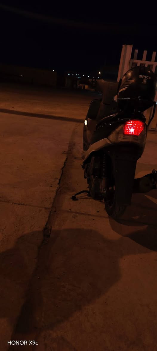 سلام عليكم دراجه ماكس منغولي له بيع مكفوله من كلشي دراجه كهربائيت كله شغاله نكرت سلف مديل 2006 مكان السماوه الوركاء رقم *********** متواجد
