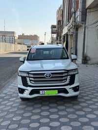 لاندكروزر 2024 ساز ام الضمان تنفس طبيعي GXR بسمي تحويل مباشر  شاشات و ...