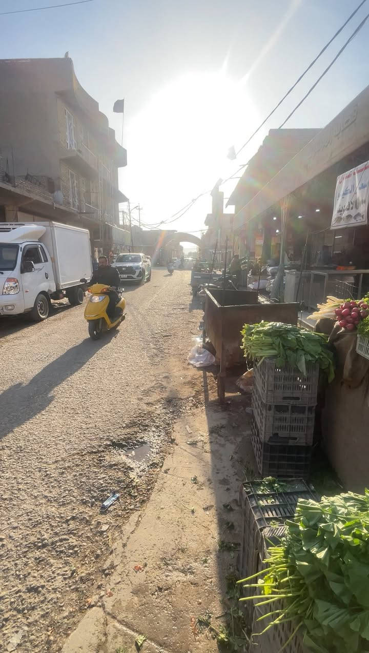 السلام عليكم بيت قديم للبيع 150م
في منطقة انوار الصدر خلف قصابة بيت چاسب 
السعر 105مليون

الرقم ‭0772 564 5547‬
‭0782 748 8217‬
@إشارة
