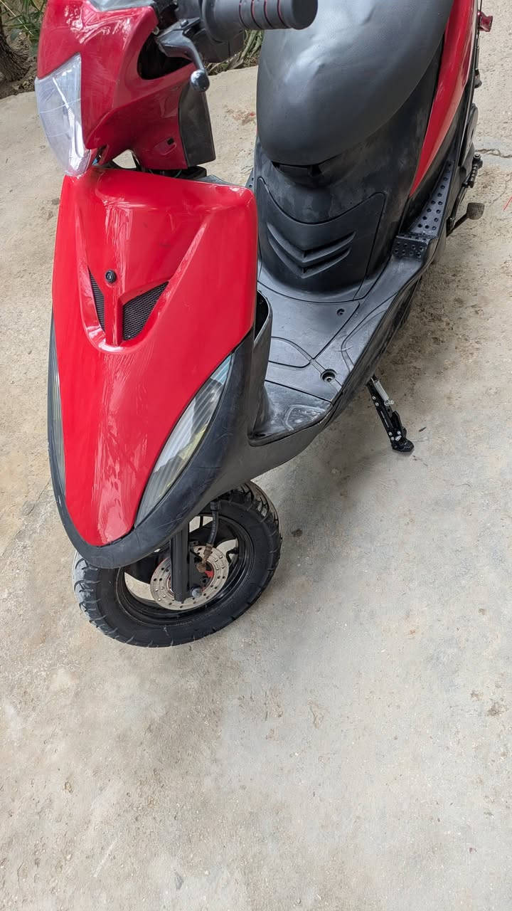 سلام عليكم
ماكس 120 🔥
المكينه بلاديه 💯
الدراجه خير من الله شلعه ومعدل 
موضه بل صور تصاصيل الدراجه 
العنوان بغداد 
***********
