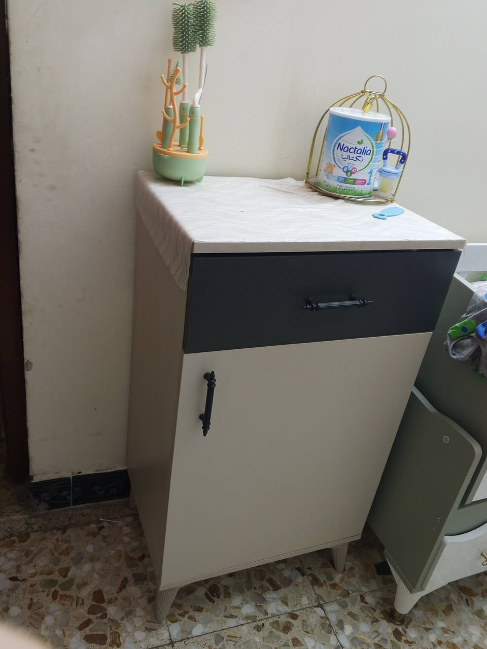 غرفه تركيه 7 قطع نضيفه كنتور 6 بيبان محتاجه واريد ابيعه


**إذا كنت صاحب هذا الإعلان وتريد حذفه لأي سبب، رجاءا أرسل رسالة إلى الدعم الفني**