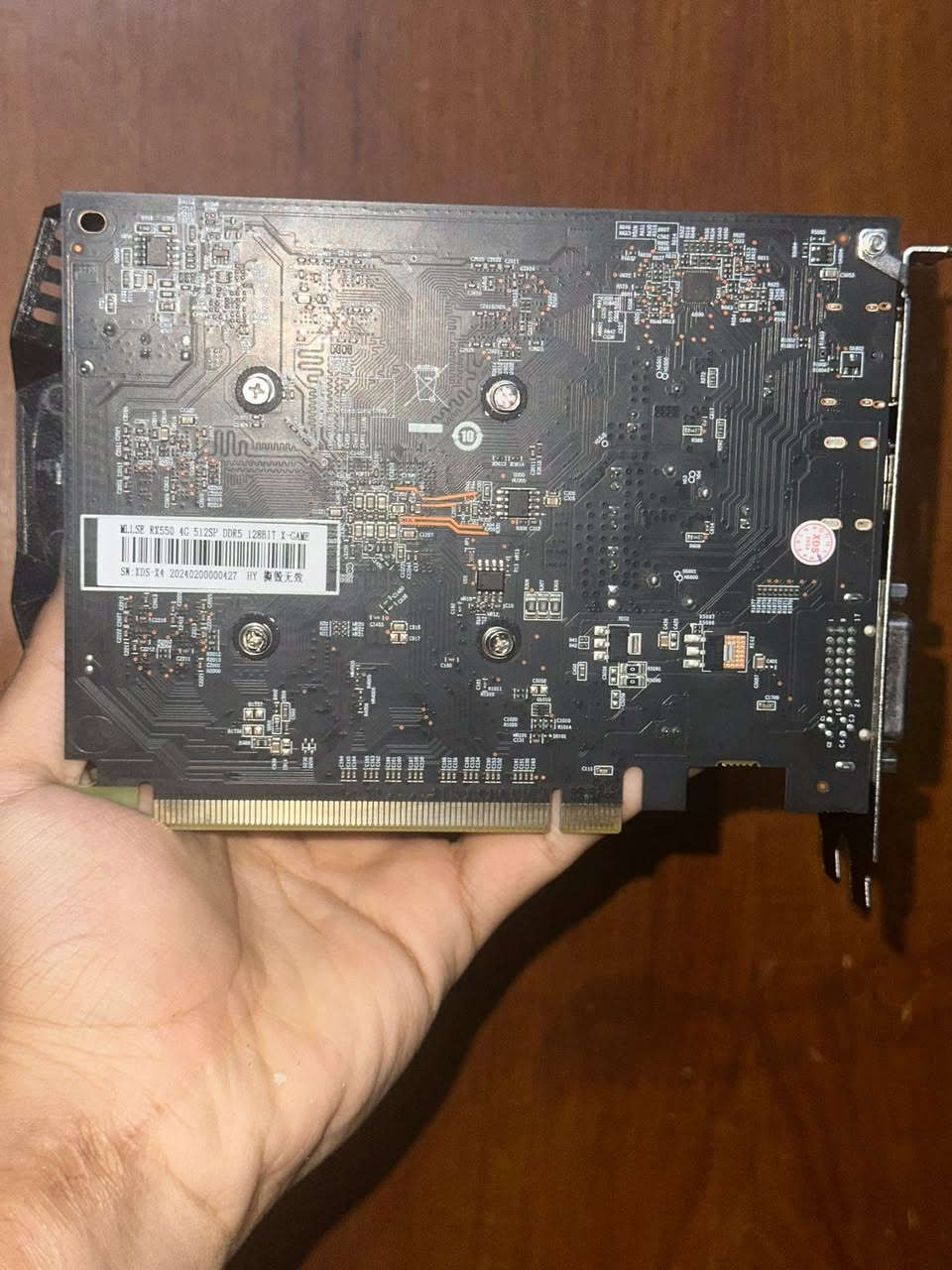 كرت شاشة 

RX550 4GB

ما مستخدمة 

سعره 60 الف


**إذا كنت صاحب هذا الإعلان وتريد حذفه لأي سبب، رجاءا أرسل رسالة إلى الدعم الفني**