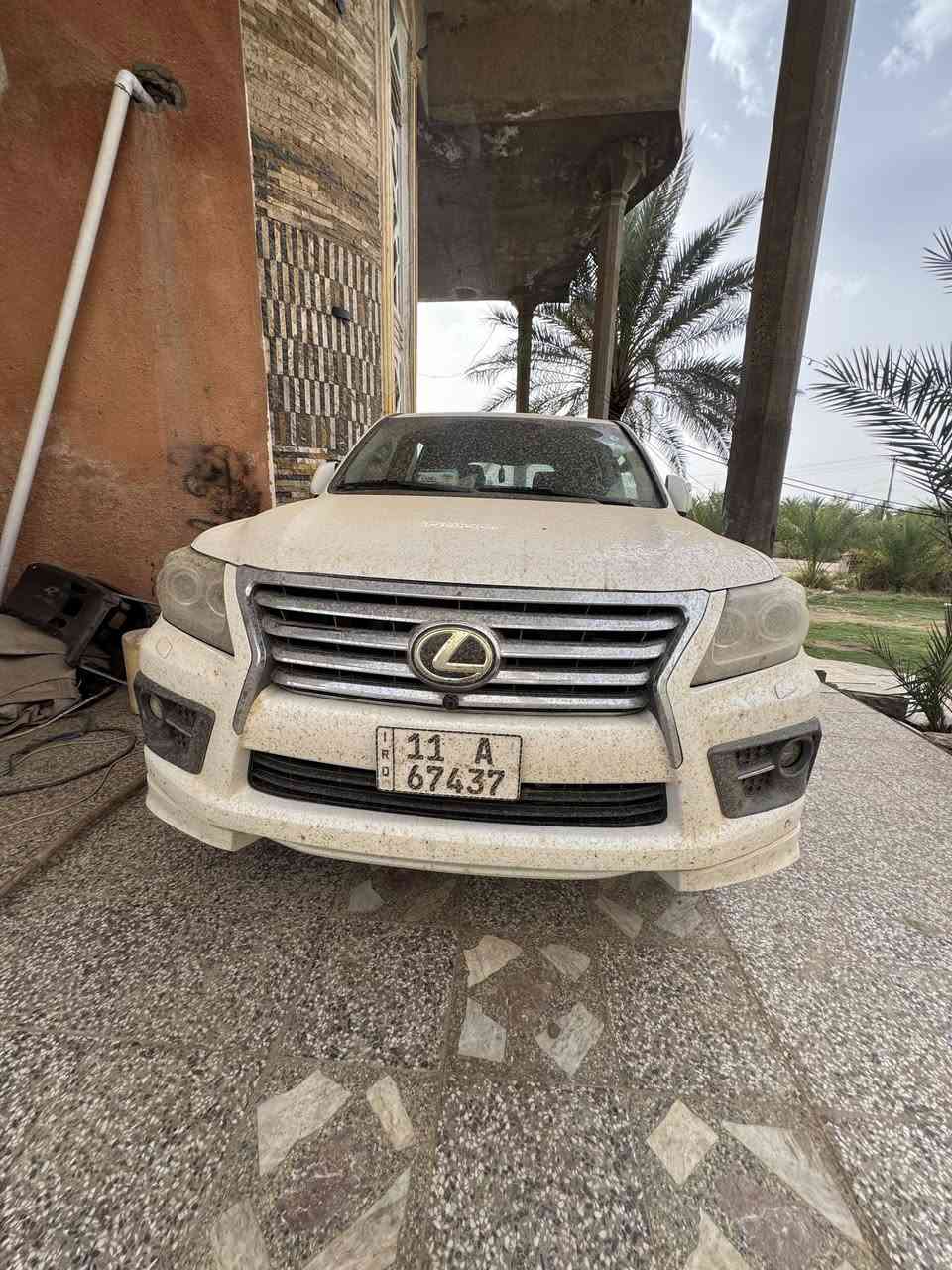 يالله لكزس للبيع 
5700
2011محدثه15 تحديث بلادي بدون صبغ 
مكفوله من الصبغ 
سياره بيهه بارد مكانات
كير مكينه خير من الله 
حداديه نضيفه
منضومة جكات شغاله 
داخل قرميدي نضيف 
كلشي شغال بيه 
من كهربائيات للميكانيك 
تبريد خير من الله 
مكان سياره كربلاء المقدسه 
رقم الهاتف ***********
***********
