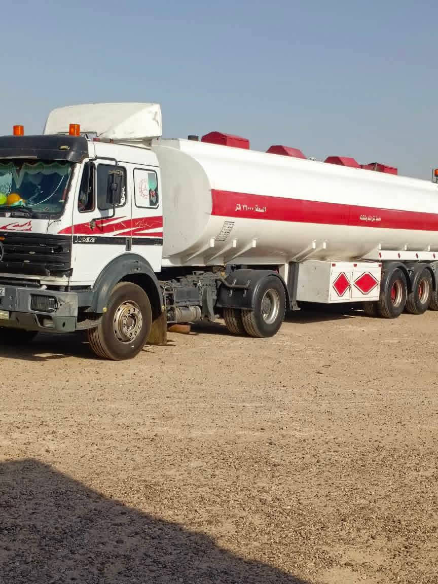 سلام عليكم سياره صهريج للبيع موديل 96محرك v8دبل سوبر اليساره بسامينه سنويه ايله 2027تريد تحويل تريد وكاله طوناج جيبيس تصريح امني  كامله السعر 240وبيه مجال  الاستفسار عل رقم ***********
