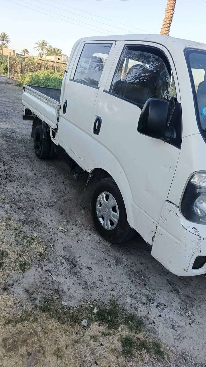 كيه دبل موديل15 رقم وسنويه جديد رقم بغداد 
السيارة بيهي خويسات بل هلالات وبيهي رشات 
صبق بل بيبان تخم تاير جديد  السعر110وبيهي
مجال ***********
