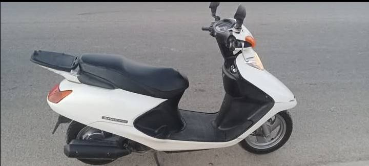 السلام عليكم للبيع دراجه سبيسي ياباني رمبه الدراجه نضيف جدا الدراجه كله على وضع  الابلد السعر خاص العنوان واسط الكوت للاتصال على الارقام ***********
